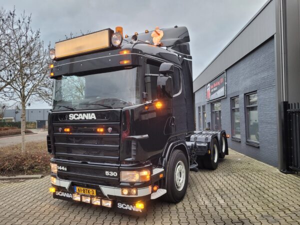 Scania 144 | 1997 - Image 4